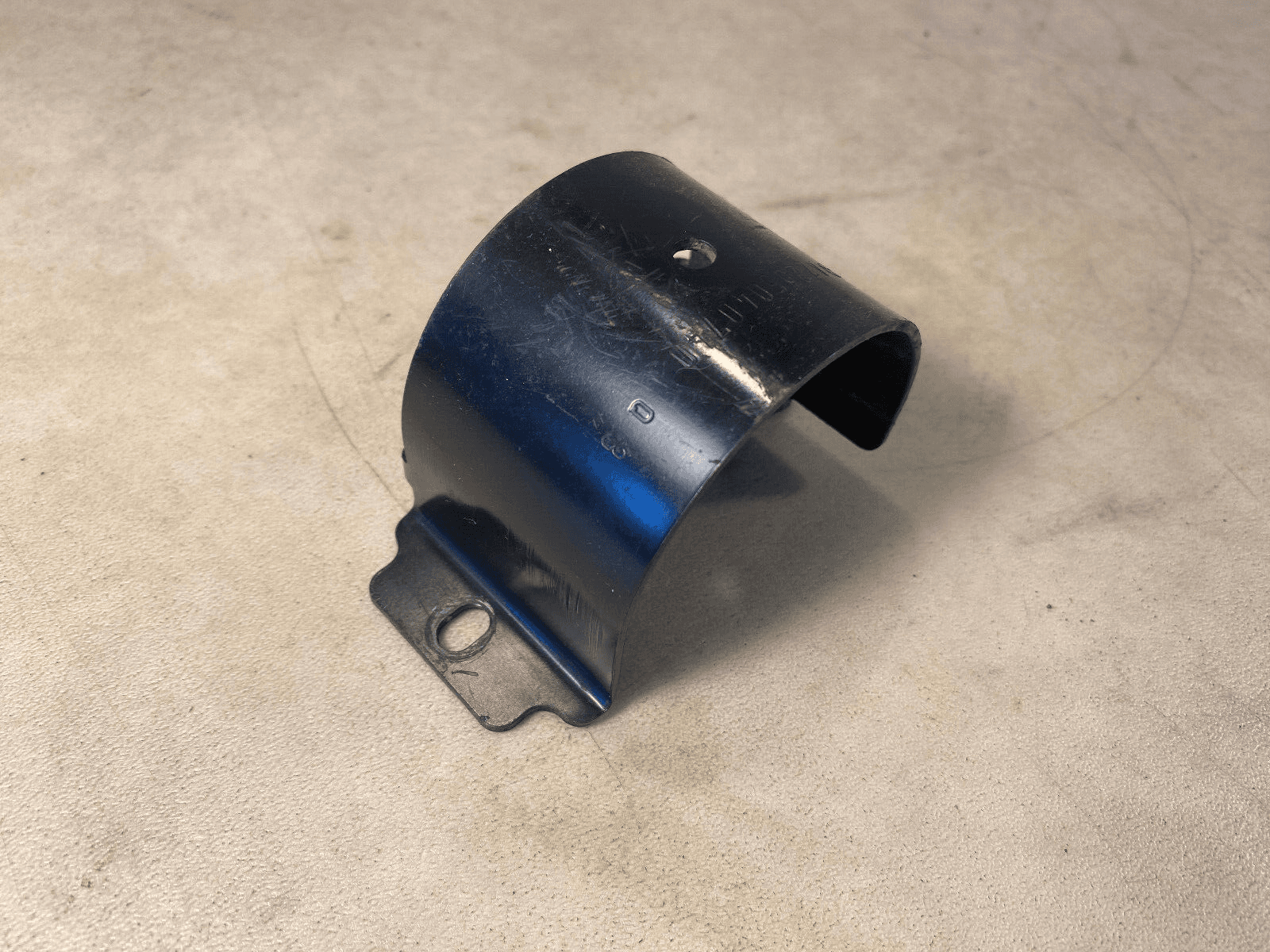 Mercedes G class W463 Genuine Bracket A2205040740