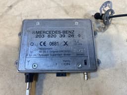 MERCEDES-BENZ Mercedes C E ML G class W163 W203 W211 W463 GENUINE Amplifier Antenna Unit Modul — thumbnail 9