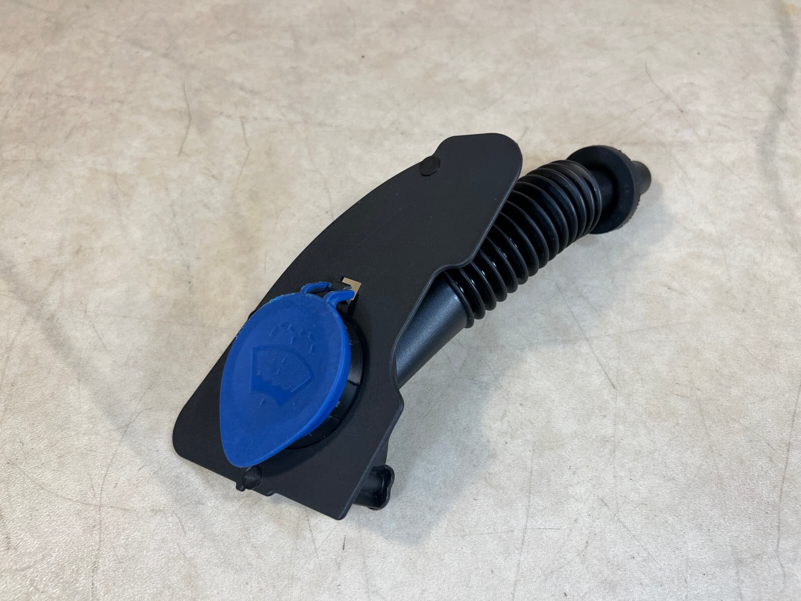 PORSCHE Porsche 911 991 GENUINE Washer Fluid Cap Tank Coolant Reservoir Filler Neck
