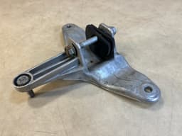 PORSCHE Porsche 911 991 GENUINE Differential Axle Propeller Shaft Carrier Bracket Holder — thumbnail 8