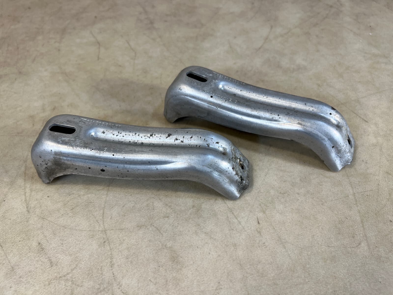 PORSCHE Porsche 911 991 GENUINE Rear Bumper Thermal insulation Holder Bracket