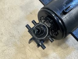 BMW BMW E70 X5 LEFT PASSENGER HEADLAMP WASHER WIPER SPRAY NOZZLE ACTUATOR 7173851 — thumbnail 2