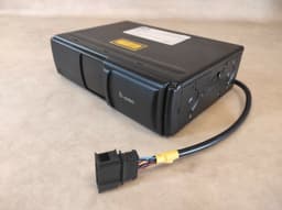 VW VW BEETLE GOLF JETTA PASSAT TOUAREG CD 6 DISC CHANGER UNIT 1J6035111 1J6 035 111 — thumbnail 6