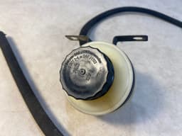 MERCEDES-BENZ Mercedes G class W463 Genuine Differential Lock Fluid Reservoir A4633530104 — thumbnail 3