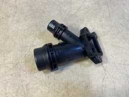 BMW GENUINE BMW X5 E70 Coolant Flange 11122247744 — thumbnail 6