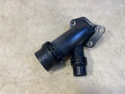 BMW GENUINE BMW X5 E70 Coolant Flange 11122247744 — thumbnail 3