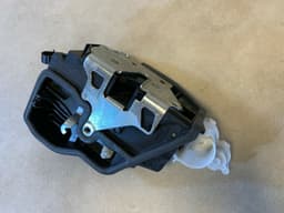 BMW 2007-2013 BMW X5 E70 Genuine Front Left Driver Door Lock Latch 51217283627 — thumbnail 10