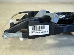 BMW Genuine BMW 5 F07 F10 F11 6 F12 F13 7 F01 F02 Carrier outside door handle left — thumbnail 6