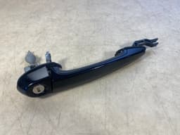 BMW GENUINE BMW X5 E70 E70 LCI X6 E71 E72 Front Left Grab Handle with 2x keys — thumbnail 1
