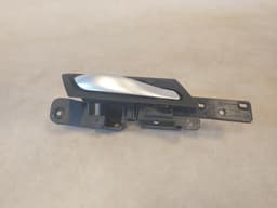 BMW Genuine BMW Hybrid X6 E71 E72 Hybrid X6 30dX Door Opener Rear Right 51229112440 — thumbnail 3
