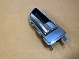 LAND ROVER GENUINE Land Rover Range Rover Sport L320 Rear Right Inner Opening Handle — thumbnail 3