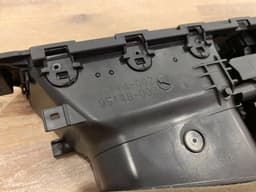 BMW BMW 5 E60 LCI E61 LCI OEM Front Center DASH VENT FRESH AIR GRILLE 64229112206 — thumbnail 5