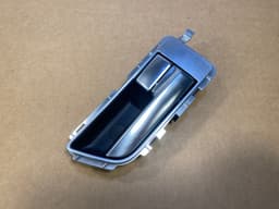 LAND ROVER GENUINE Land Rover Range Rover Sport L320 Rear Right Inner Opening Handle — thumbnail 2