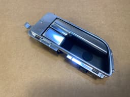 LAND ROVER GENUINE Land Rover Range Rover Sport L320 Rear Right Inner Opening Handle — thumbnail 5