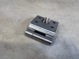 MERCEDES-BENZ STAINLESS STEEL Mercedes W463 G class Left Door Hinge A4637200037 — thumbnail 9