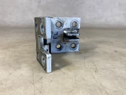 MERCEDES-BENZ Genuine Mercedes W463 G class Left Door Hinge A4637200037 — thumbnail 9