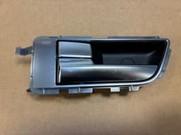 LAND ROVER GENUINE Land Rover Range Rover Sport L320 Rear Left Inner Opening Handle — thumbnail 1