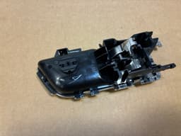 LAND ROVER GENUINE Land Rover Range Rover Sport L320 Rear Left Inner Opening Handle — thumbnail 6