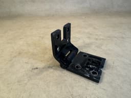 MERCEDES-BENZ Genuine Mercedes W463 G class Right Door Hinge A4637200137 — thumbnail 6