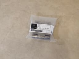 MERCEDES-BENZ Genuine NEW Mercedes W463 G class Right Door Hinge A4637200137 — thumbnail 2