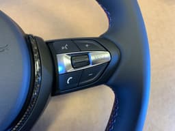 BMW BMW F15 F16 F25 F26 F39 F45 F48 GENUINE USA M Steering Wheel CARBON ACC — thumbnail 3