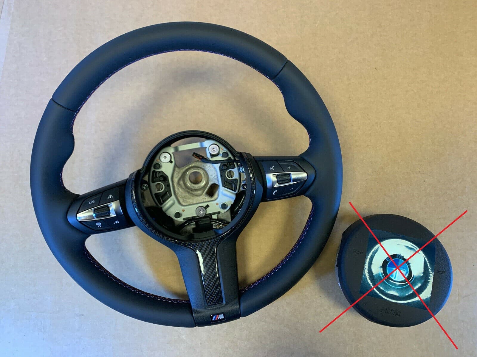 BMW BMW F15 F16 F25 F26 F39 F45 F48 GENUINE USA M Steering Wheel CARBON ACC