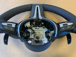 BMW BMW F15 F16 F25 F26 F39 F45 F48 USA M Steering Wheel CARBON VIBRO ACC M PADDLES — thumbnail 8