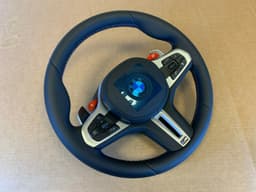 BMW BMW M5 F90 X3M F97 X4M F98 GENUINE USA M Steering Wheel VIBRO NEW — thumbnail 9
