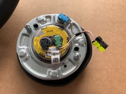 BMW BMW 5 G30 G31 G38 6 G32 X3 G01 G08 X4 G02 GENUINE USA M Steering Wheel VIBRO — thumbnail 6