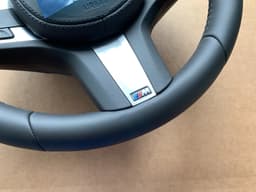 BMW BMW 5 G30 G31 G38 6 G32 X3 G01 G08 X4 G02 GENUINE USA M Steering Wheel VIBRO — thumbnail 5