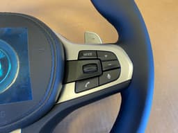 BMW BMW 5 G30 G31 G38 6 G32 X3 G01 X4 G02 EU M Steering Wheel HEATING VIBRO ASSIST+ — thumbnail 4