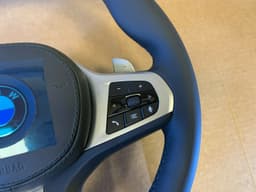 BMW BMW 5 G30 G31 G38 6 G32 X3 G01 X4 G02 OEM USA LCI M Sport Steering Wheel VIBRO — thumbnail 4