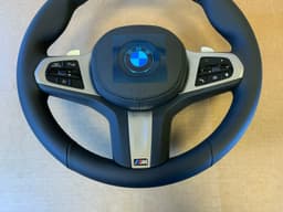 BMW BMW 5 G30 G31 G38 6 G32 X3 G01 X4 G02 OEM USA LCI M Sport Steering Wheel VIBRO — thumbnail 5