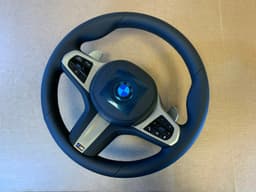 BMW BMW 5 G30 G31 G38 6 G32 X3 G01 X4 G02 OEM USA LCI M Sport Steering Wheel VIBRO — thumbnail 10