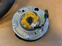 BMW BMW F15 F16 F20 F21 F22 F25 F26 F30 F31 F32 F33 F34 M Steering Wheel M STITCHES — thumbnail 6