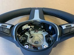BMW BMW F15 F16 F20 F21 F22 F25 F26 F30 F31 F32 F33 F34 OEM M Steering Wheel VIBRO — thumbnail 8