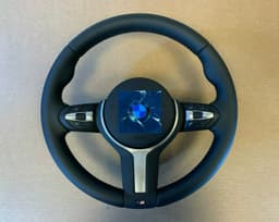 BMW BMW F15 F16 F20 F21 F22 F25 F26 F30 F31 F32 F33 F34 OEM M Steering Wheel VIBRO — thumbnail 2