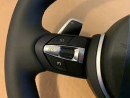 BMW BMW F15 F16 F25 F26 F39 F45 F48 USA M Steering Wheel Paddles HEATING — thumbnail 3