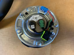 BMW BMW F20 F21 F22 F23 F30 F31 F32 F33 F34 F36 OEM USA M Sport Steering Wheel VIBRO — thumbnail 6