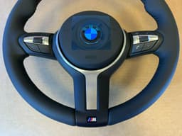 BMW BMW F20 F21 F22 F23 F30 F31 F32 F33 F34 F36 OEM USA M Sport Steering Wheel VIBRO — thumbnail 5