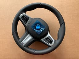 BMW BMW LCI 5 G30 G31 G38 6 G32 X3 G01 G08 X4 G02 GENUINE M Steering Wheel VIBRO — thumbnail 10