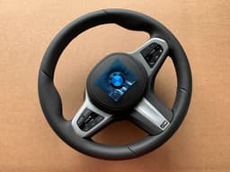 BMW BMW LCI 5 G30 G31 G38 6 G32 X3 G01 G08 X4 G02 GENUINE M Steering Wheel VIBRO — thumbnail 9