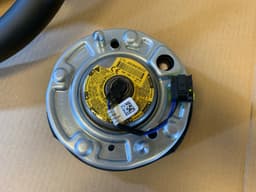 BMW BMW F15 F16 F20 F21 F22 F25 F26 F30 F31 F32 F33 F34 OEM M Steering Wheel HEATING — thumbnail 9
