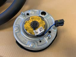 BMW BMW F15 F16 F20 F21 F22 F23 F25 F26 F30 F32 F33 F34 M Steering Wheel VIBRO ACC — thumbnail 8