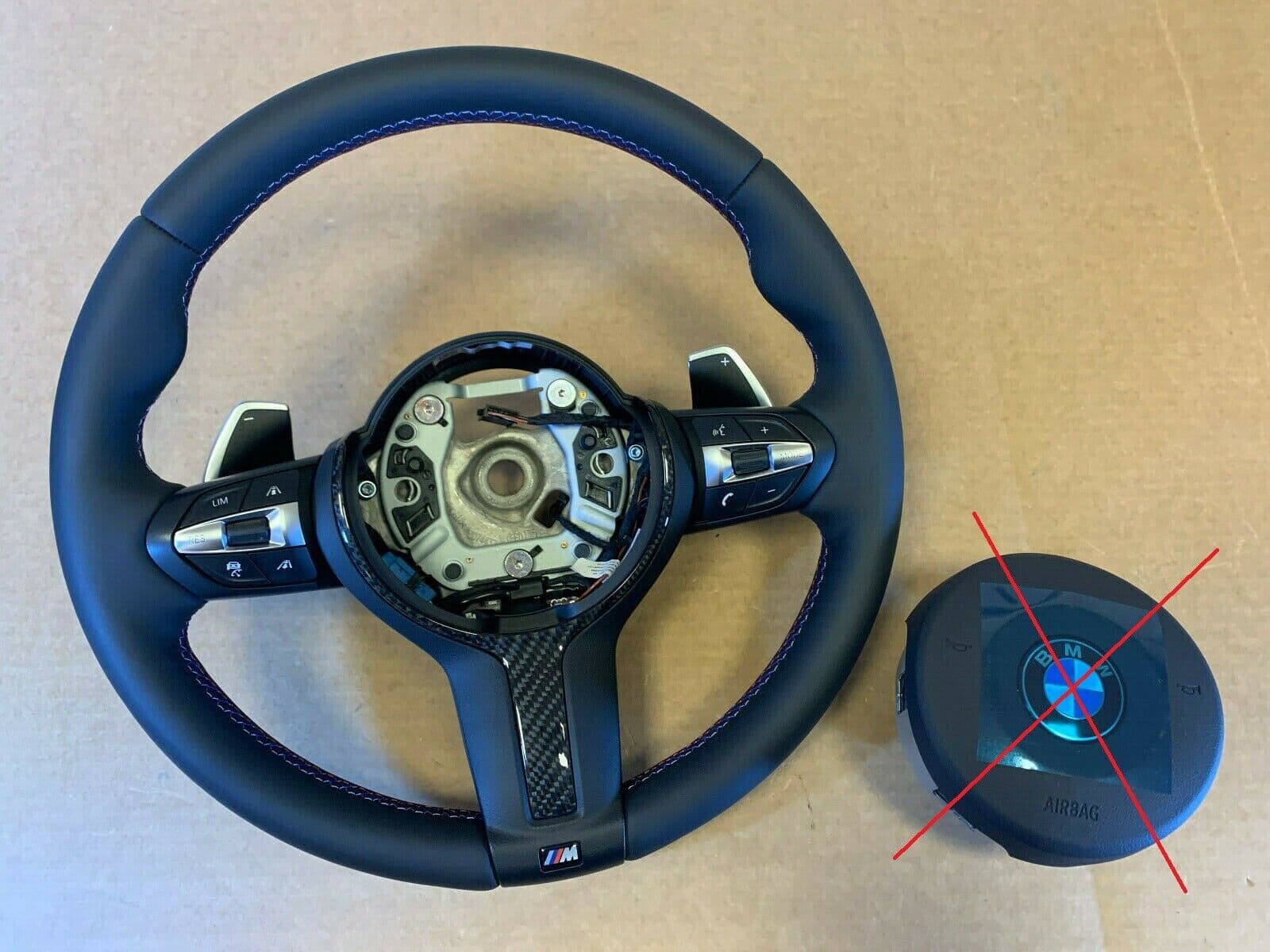 BMW BMW F22 F30 F31 F32 F33 F34 F36 USA M Steering Wheel PADDLE HEAT VIBRO ACC CARBO
