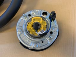 BMW BMW X5 X6 X3 X4 F15 F16 F25 F26 OEM M Steering Wheel Paddle VIBRO ACC M STITCHES — thumbnail 8