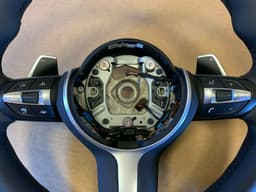 BMW BMW X3 X4 X5 X6 F15 F16 F25 F26 USA M Steering Wheel PADDLES HEATED VIBRO ASSIST — thumbnail 10
