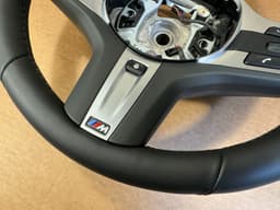 BMW BMW 5 G30 G31 G38 6 G32 X3 G01 X4 G02 OEM M Steering Wheel HEATING VIBRO ASSIST+ — thumbnail 3