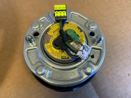 BMW BMW F15 F16 F25 F26 F39 F45 F48 GENUINE USA M Steering Wheel VIBRO — thumbnail 6