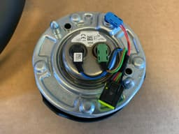 BMW BMW F01 F02 F03 F04 F06 F07 F10 F11 F12 F13 GENUINE USA M Steering Wheel — thumbnail 6